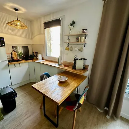 Cosy Sur Cour Apartment